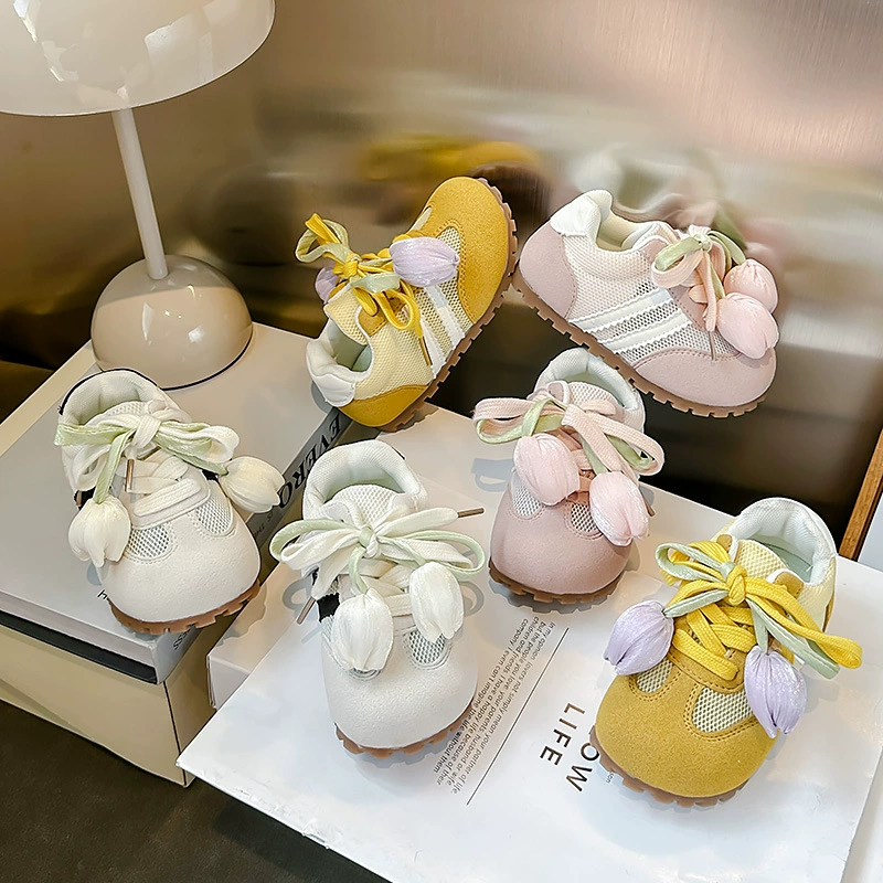 Детская спортивная обувь сплошного цвета 2025 Летняя милая шнурка маленькая цветочная обувь повседневная обувь школьный стиль кроссовки детская обувь