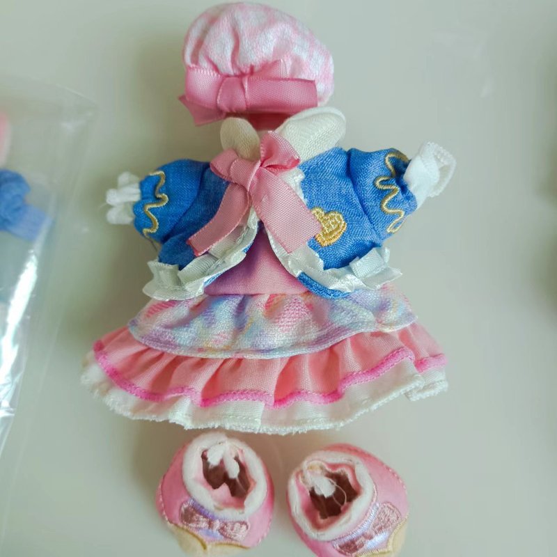 25 香港ディスプリングケーキペンダント、赤ちゃん服交換用、ルル・リナ・ベルペンダント、服交換用ケーキ、ケーキ交換用|undefined
