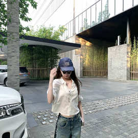 YUYUREAL 自洽简廓 立体小短款白色中袖舒适休闲通勤风甜酷衬衫夏