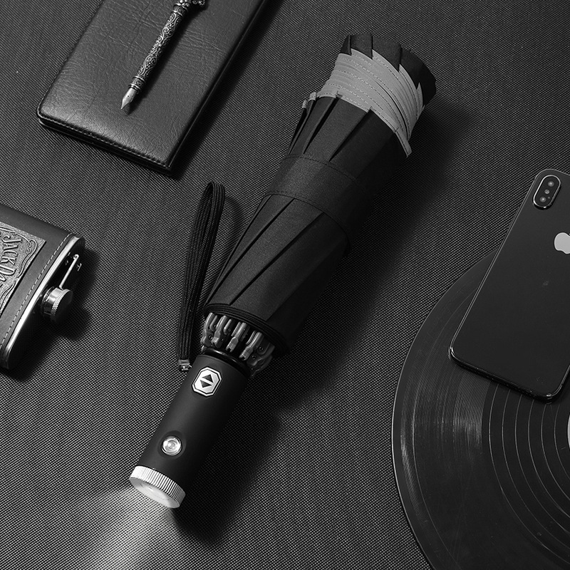 10 bone automatic reverse folding umbrella LED reflective strip automatic umbrella flashlight three-fold windproof car business umbrella