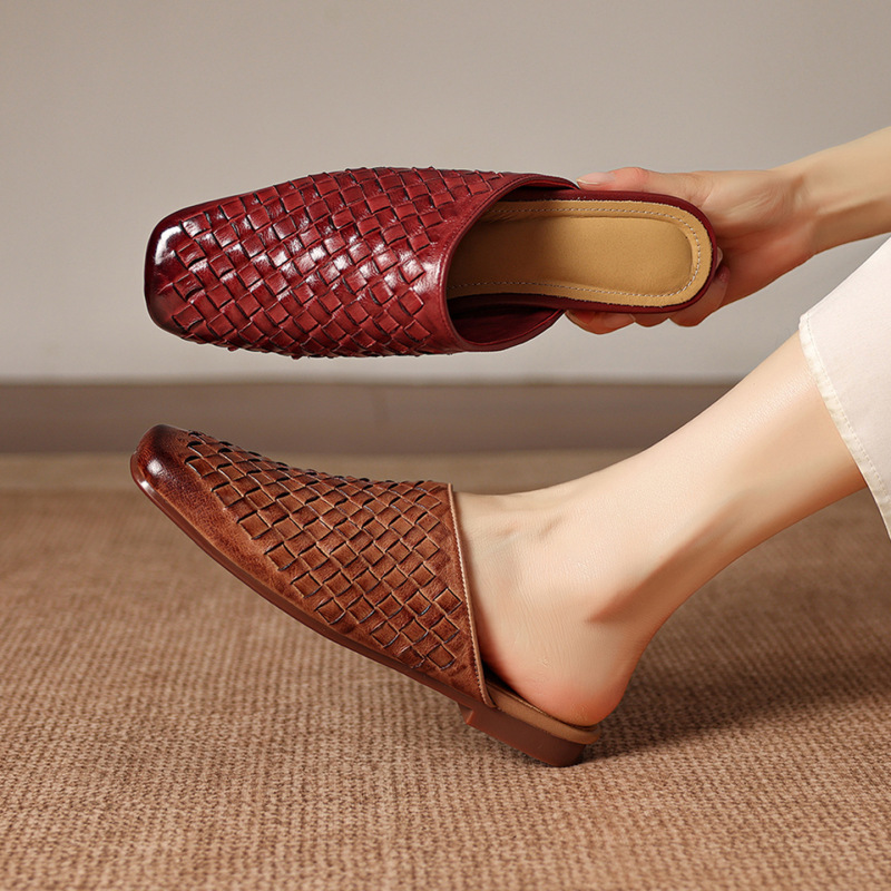 Cowhide Hand-Woven Flat-Soled Slippers for Women, Retro Casual Versatile Slip-On Half Slippers for Outdoor Wear