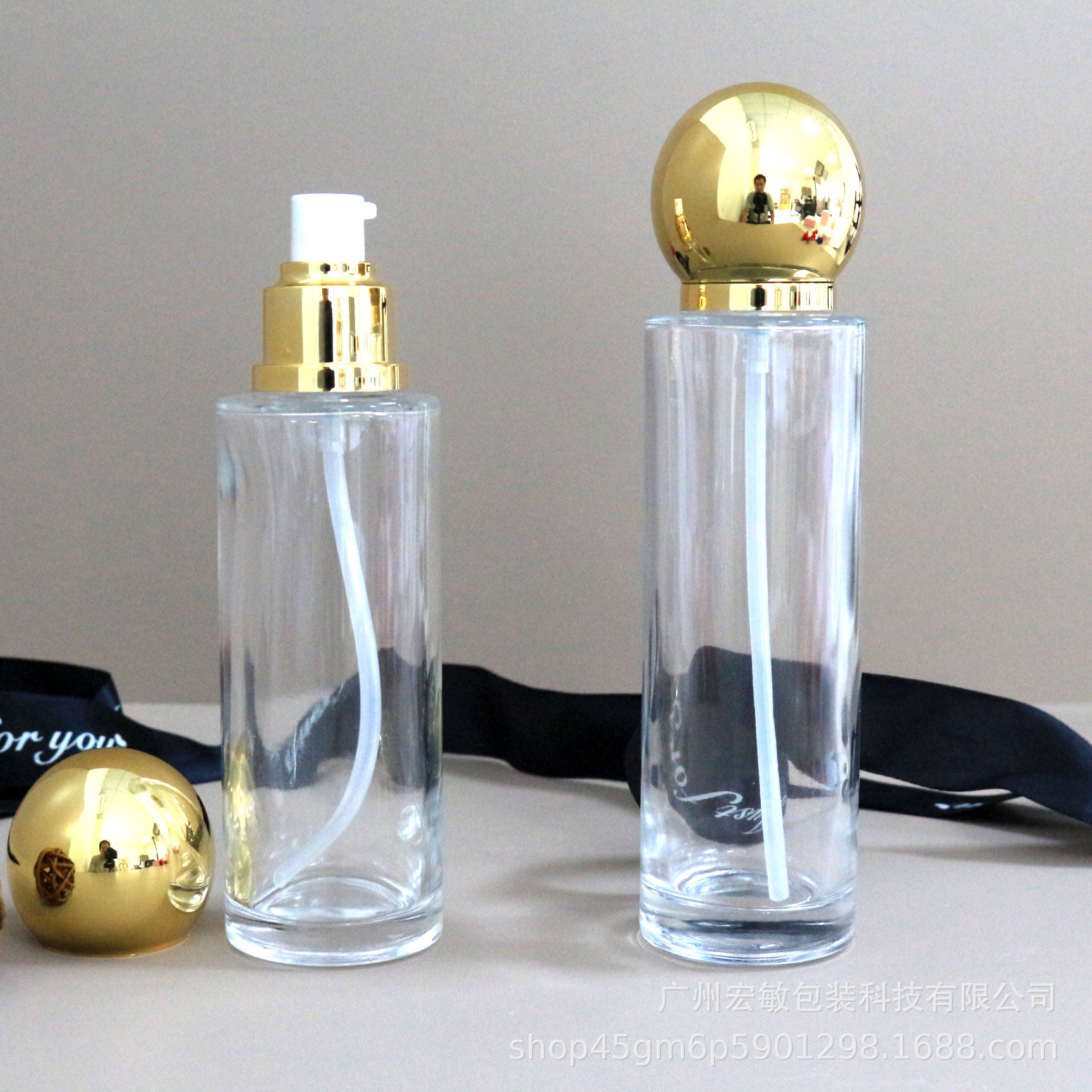 现货批发40ml100ML平肩精华液乳液瓶球形盖原液化妆品包分装