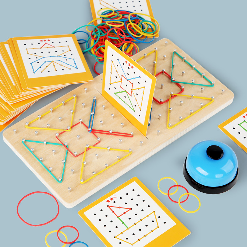 Los niños educativos de madera de doble batalla tablero de uñas figura geométrica creativa banda de goma Montessori material didáctico juguetes educativos