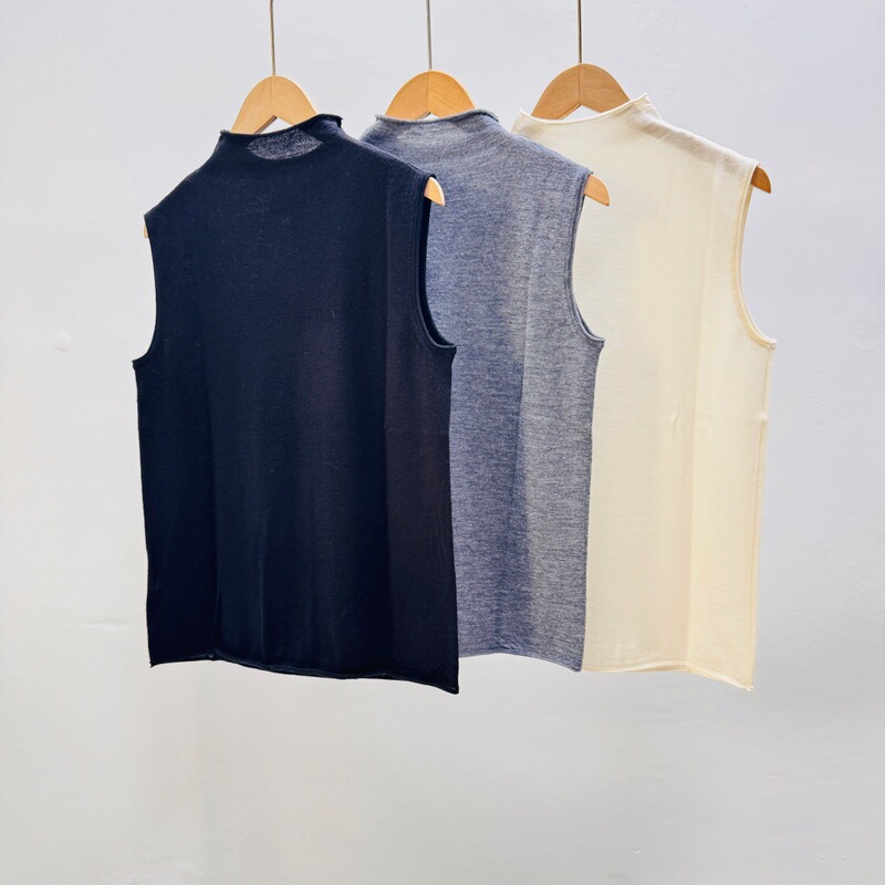 2026 Spring New Elegant Small Rolled Hem Layered Knitted Cashmere Vest Sleeveless Slim Fit Base Layer Top