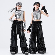 ��ʿ��Ůͯ���b����Ů���r�����b�ك��ݳ���ͯ�������Ů�F���ݷ�