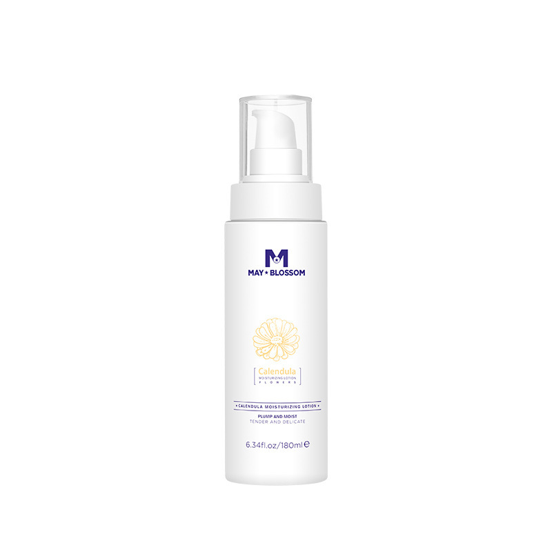Moisturizing refreshing lotion with calendula