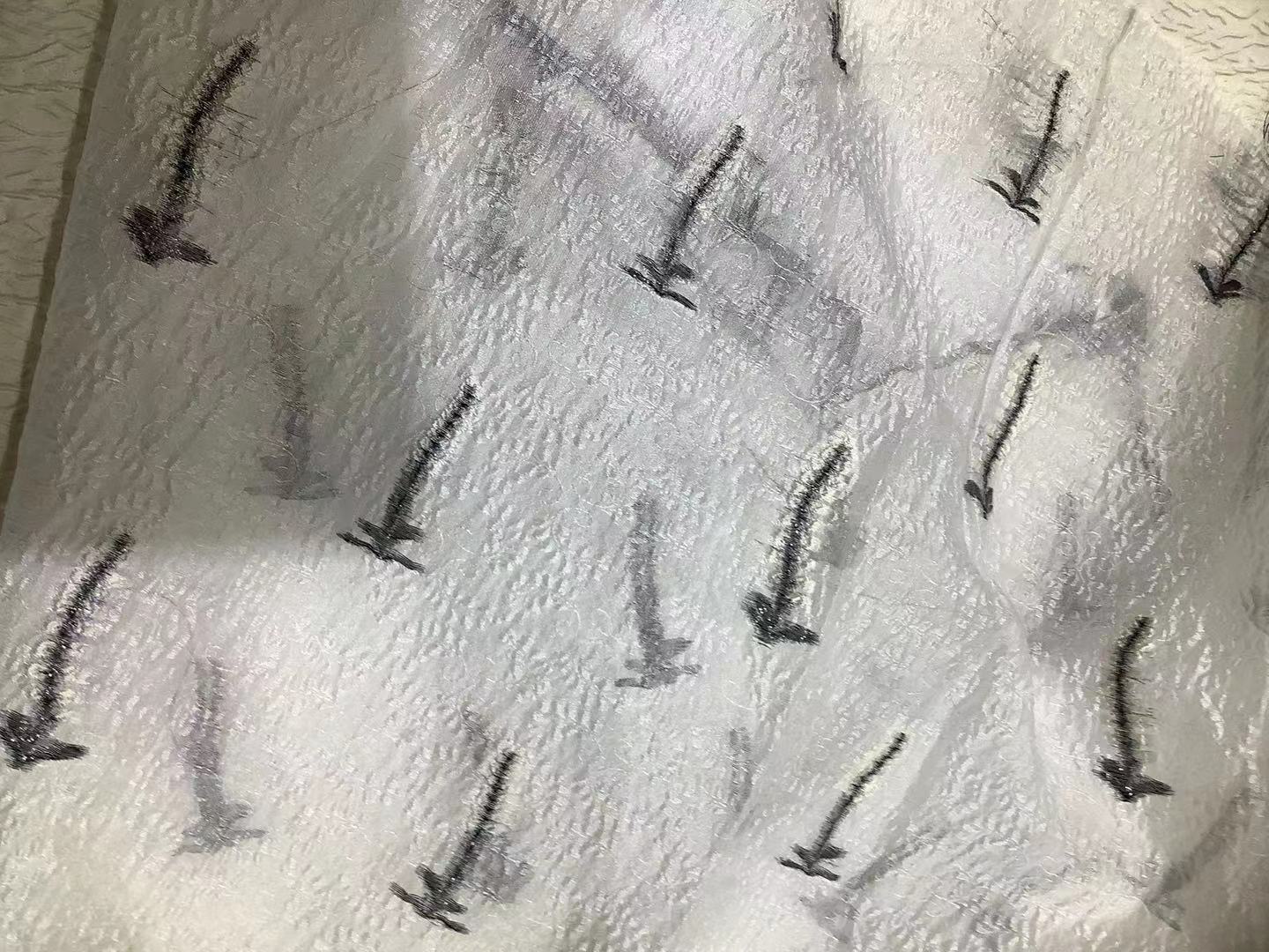 2023年厂家直销新款梭织家纺提花面料提花布