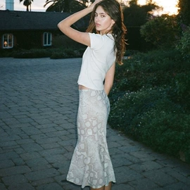 连衣裙;女式衬衫;半身裙