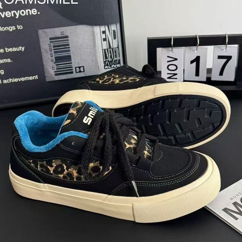 Xiaozhonghonggang primavera de 2026 nuevo skate retro universal zapatos deportivos casuales para estudiantes para hombres
