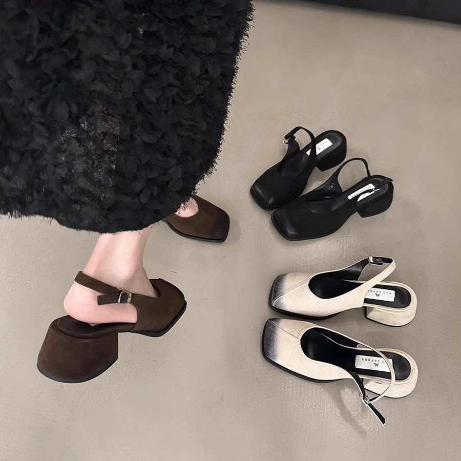 French Korean style square head thick heel toe sandals women's shoes wholesale new spring and summer temperament retro high heel shoes