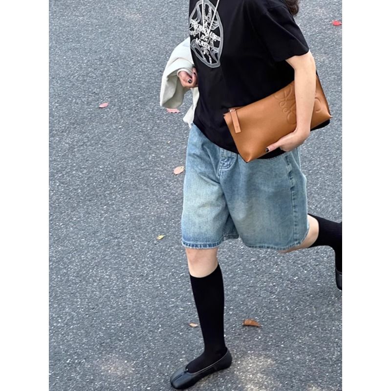 American Retro Style Denim Shorts for Women, Summer Thin Style, 2026 New Model, High-Waisted, Drapey Straight-Leg Mid-Length Shorts for Petite Figures American Retro Style Denim Shorts for Women, Summer Thin Style, 2026 New Model, High-Waisted, Drapey Straight-Leg Mid-Length Shorts for Petite Figures