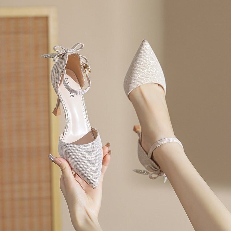 2026 New French-Style Women's Shiny Pointed-Toe Shoes, Fashionable Versatile One-Strap Trendy Height-Increasing High Heels