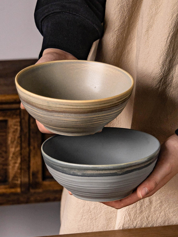 【Rustic and Practical】Vintage Ribbed Reactive Glaze Fruit Bowl for Home Use, Matte Finish, Single-Serving Noodle Bowl, Vegetable Bowl, Minor Imperfections