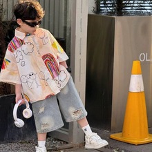 2025夏季新款韩版男童时尚百搭简约宽松破洞牛仔裤儿童短裤潮兔毛