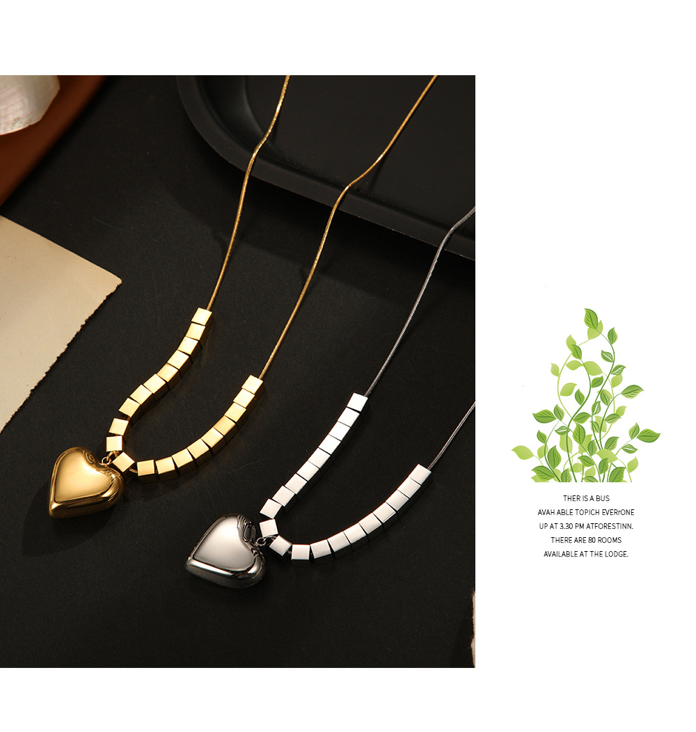 Fashion Heart Shape Stainless Steel Gold Plated Pendant Necklace