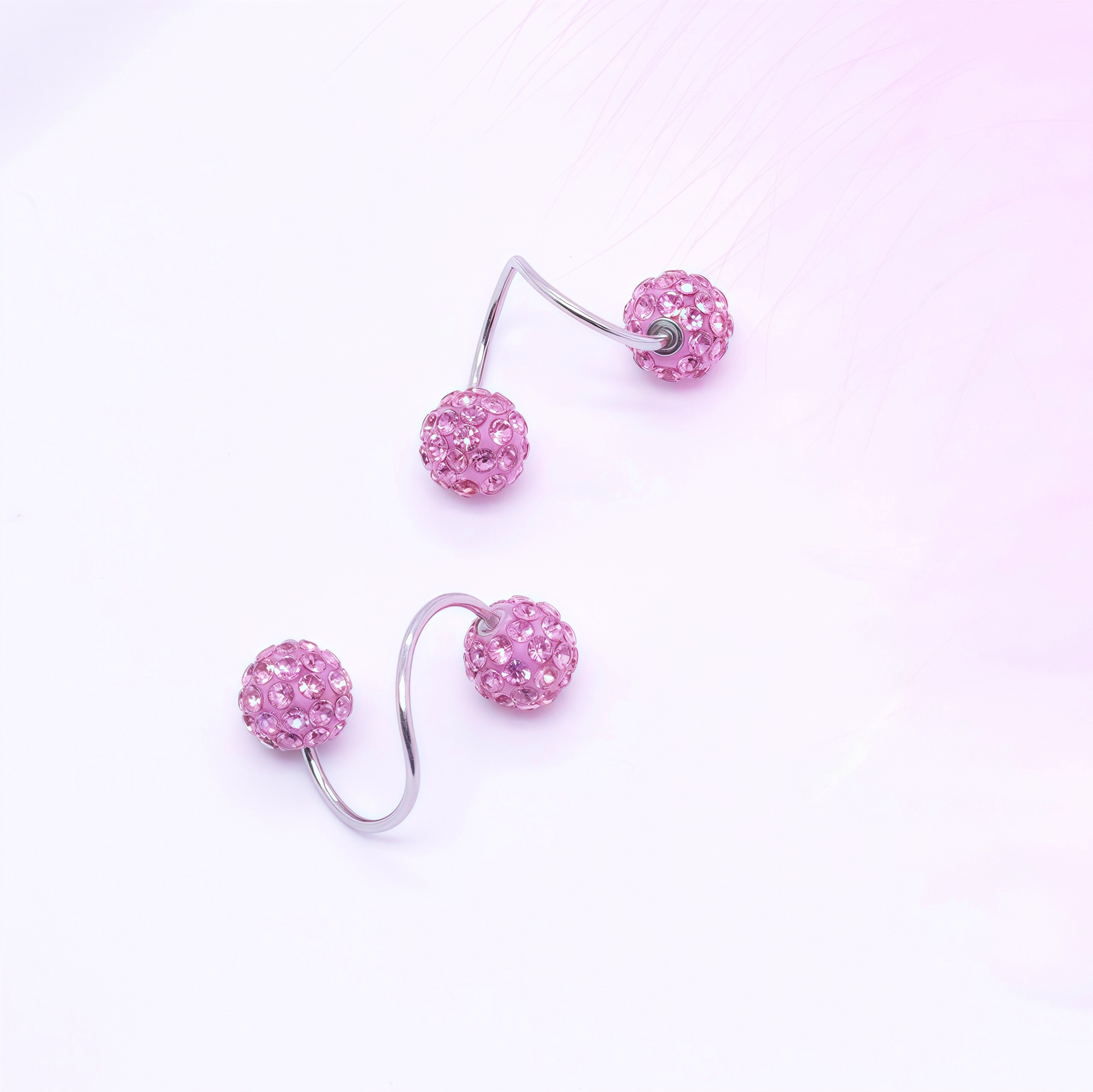 S杆不锈钢轻奢超闪泥巴球螺丝耳钉  小众设计时尚耳饰仙女风批发