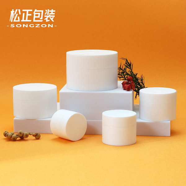 White matte cream