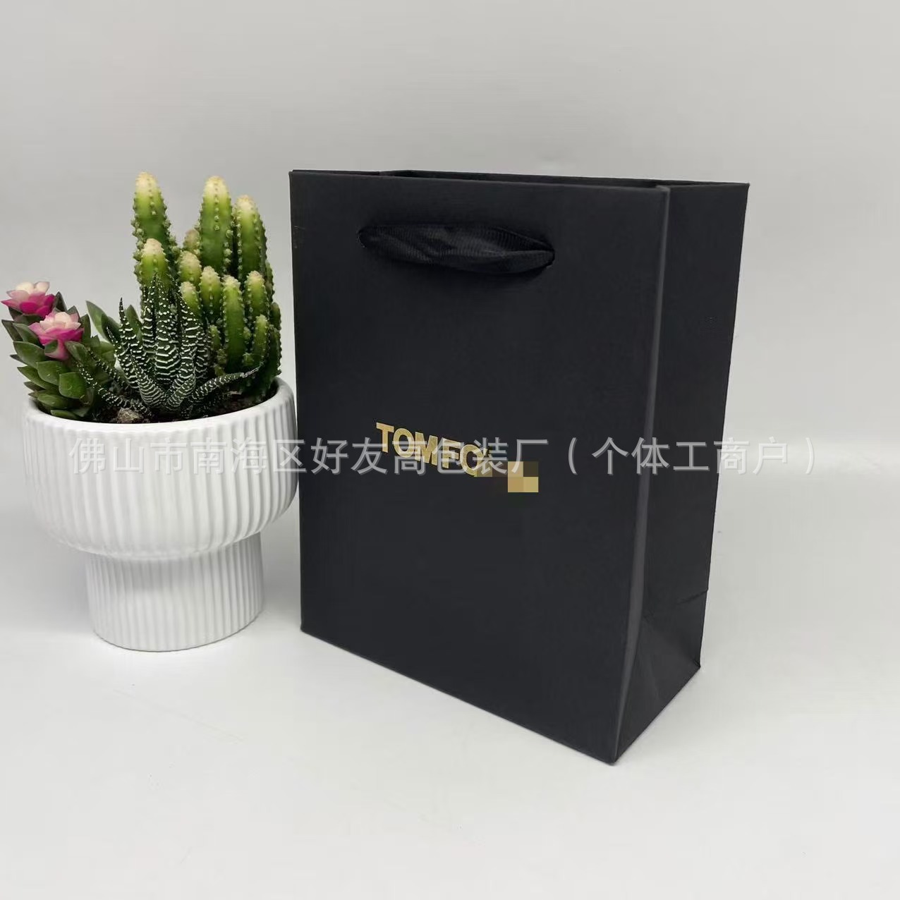 중간 가방 20*17*8.5, 재고 있음