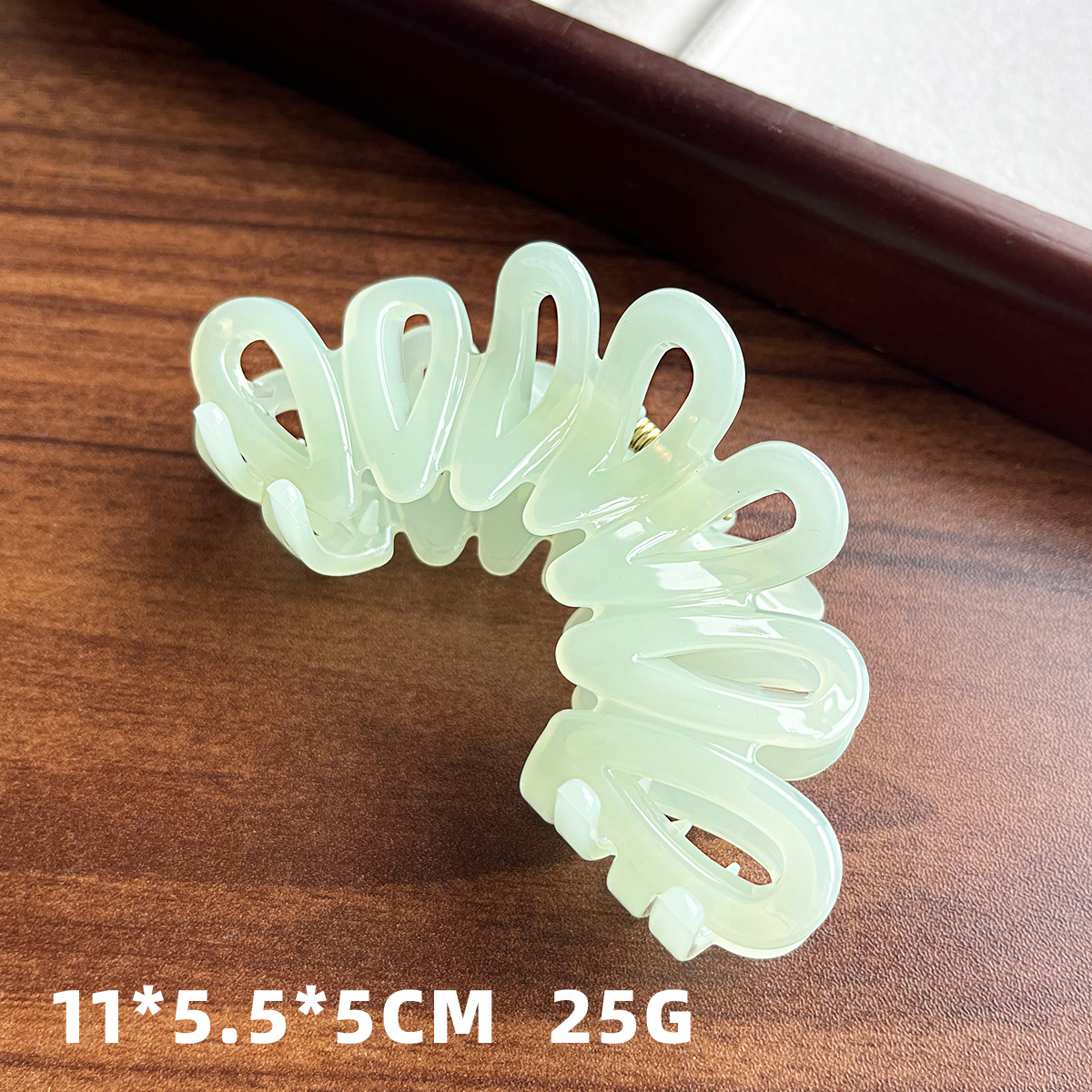 Nuevo plástico agujero pétalos agarrar clip de cabello grande cabeza de mujer cabello de tiburón clip de cabello de alta calidad al por mayor