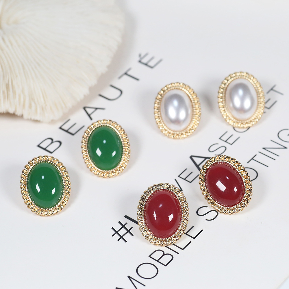 Elegant Oval Imitation Pearl Alloy Resin Womenu0027S Ear Studs 1 Pair