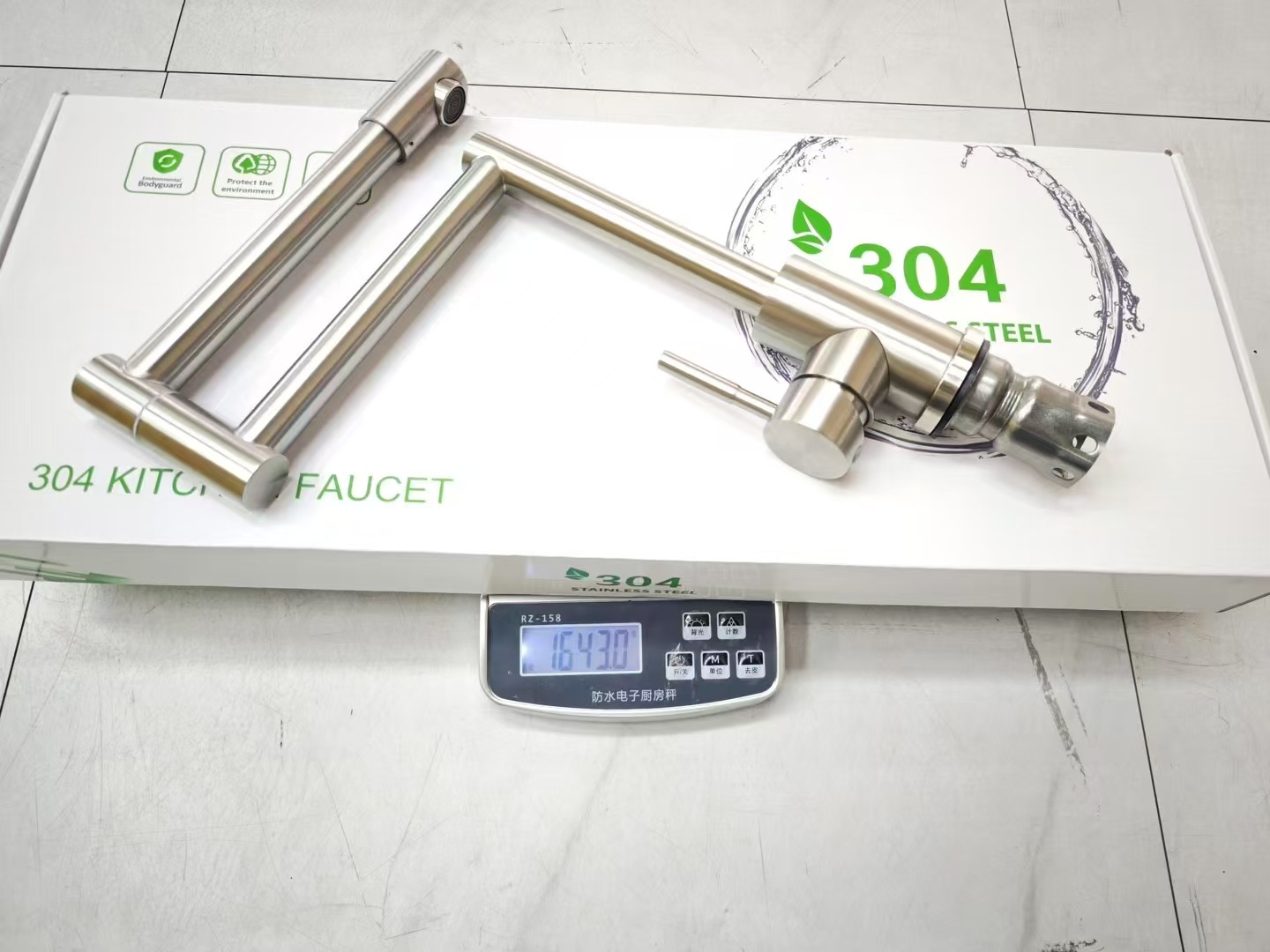 Wholesale kitchen faucets, cold and hot 304 stainless steel faucets, sink sinks, rotating and folding faucets from the manufacturer undefined
