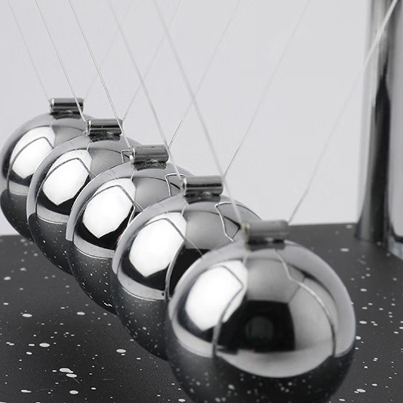 Newton escritorio de swing decoración creativa decoración del hogar ocio simple enseñanza al por mayor regalo de cumpleaños para estudiantes