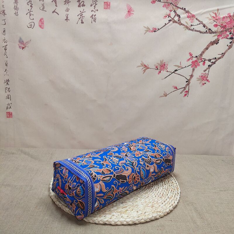 赤い皿は宮廷の綿の粗い布の枕カバーの枕カバーの花椒の種のそばの決明子の艾草の草花の枕の芯カバーの首の枕を掛けます。|undefined
