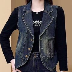 レトロデニムベスト女性のための 2025 春の新韓国ファッションスリムデザインノースリーブラペルデニムベスト