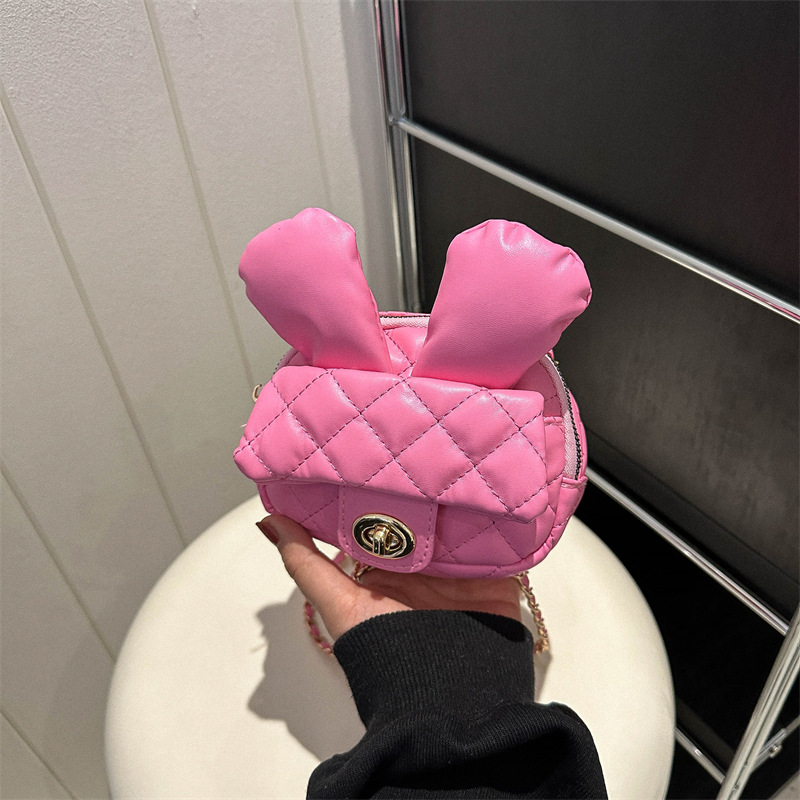 Bolsa pequeña de forma especial moda femenina pequeña cabeza de conejo bolsa de mensajero de las mujeres 2023 nueva personalidad linda chica corazón rombo bolsa