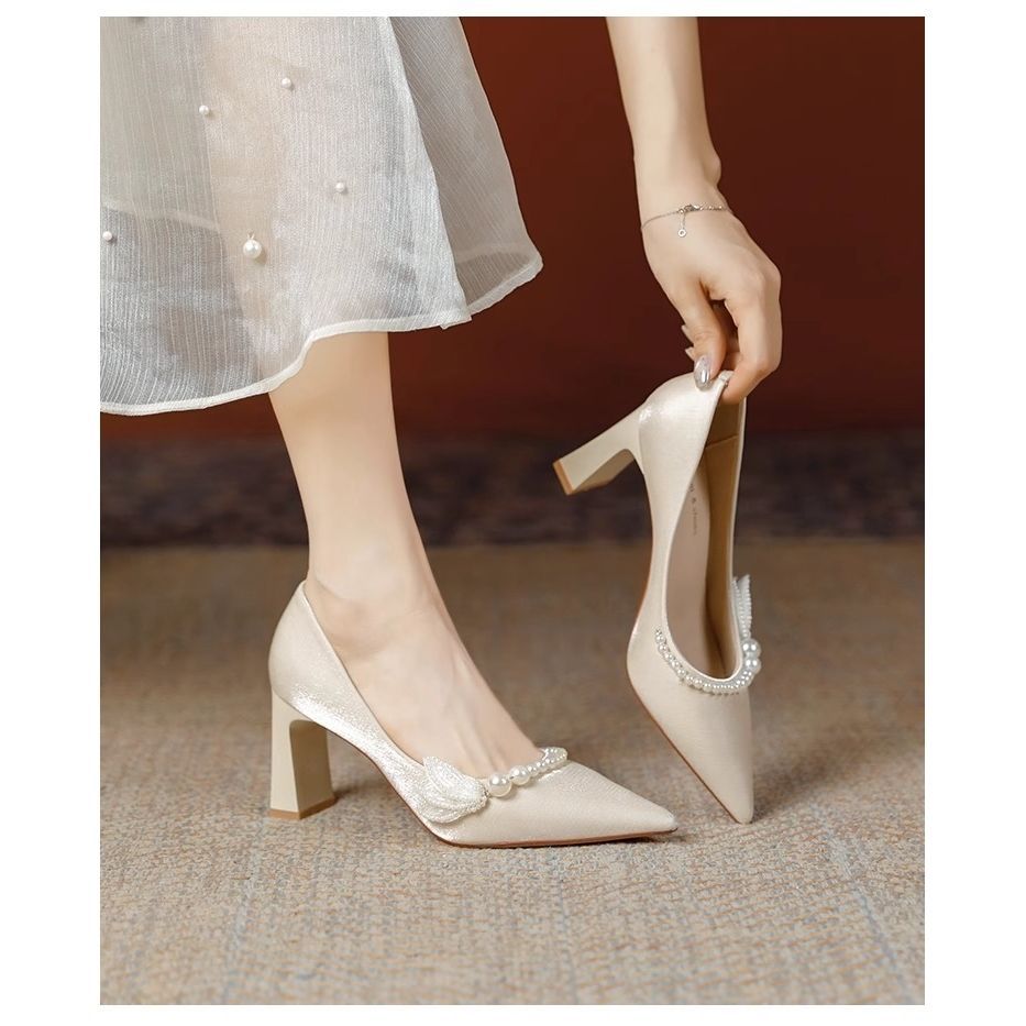 Pointed Toe Chunky Heel Pearl Bridal Shoes for Qipao and Wedding Dress