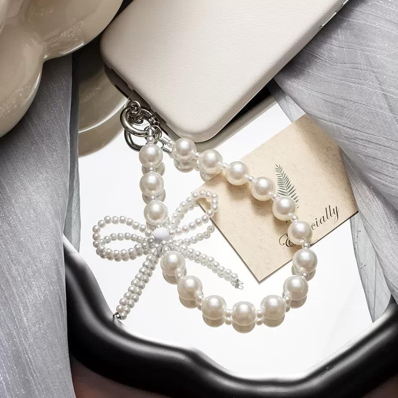 短款手机挂绳蝴蝶珍珠手机链绳子手腕带串珠手机壳链条手機掛繩