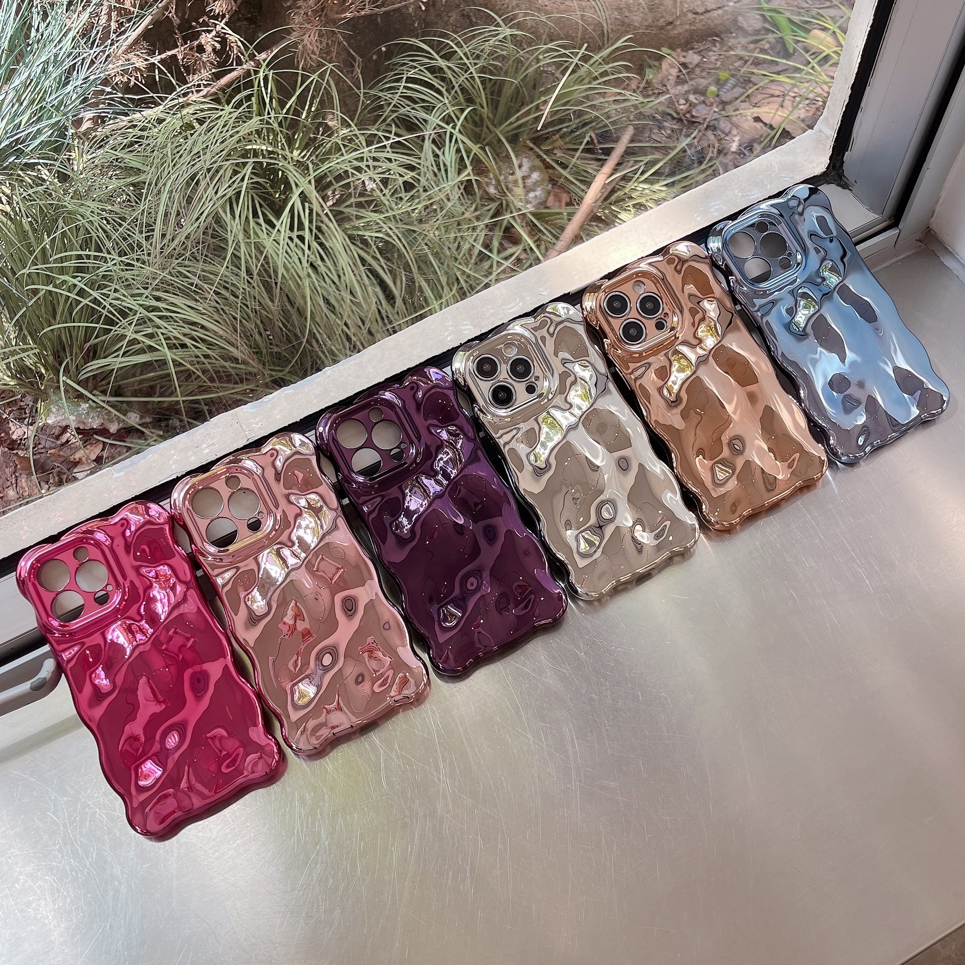 Solid Color Electroplated Bubble Case Suitable For 16 Pro Max, 15 Wave Design, IPhone 14/13 With A Premium Feel_voghion.com