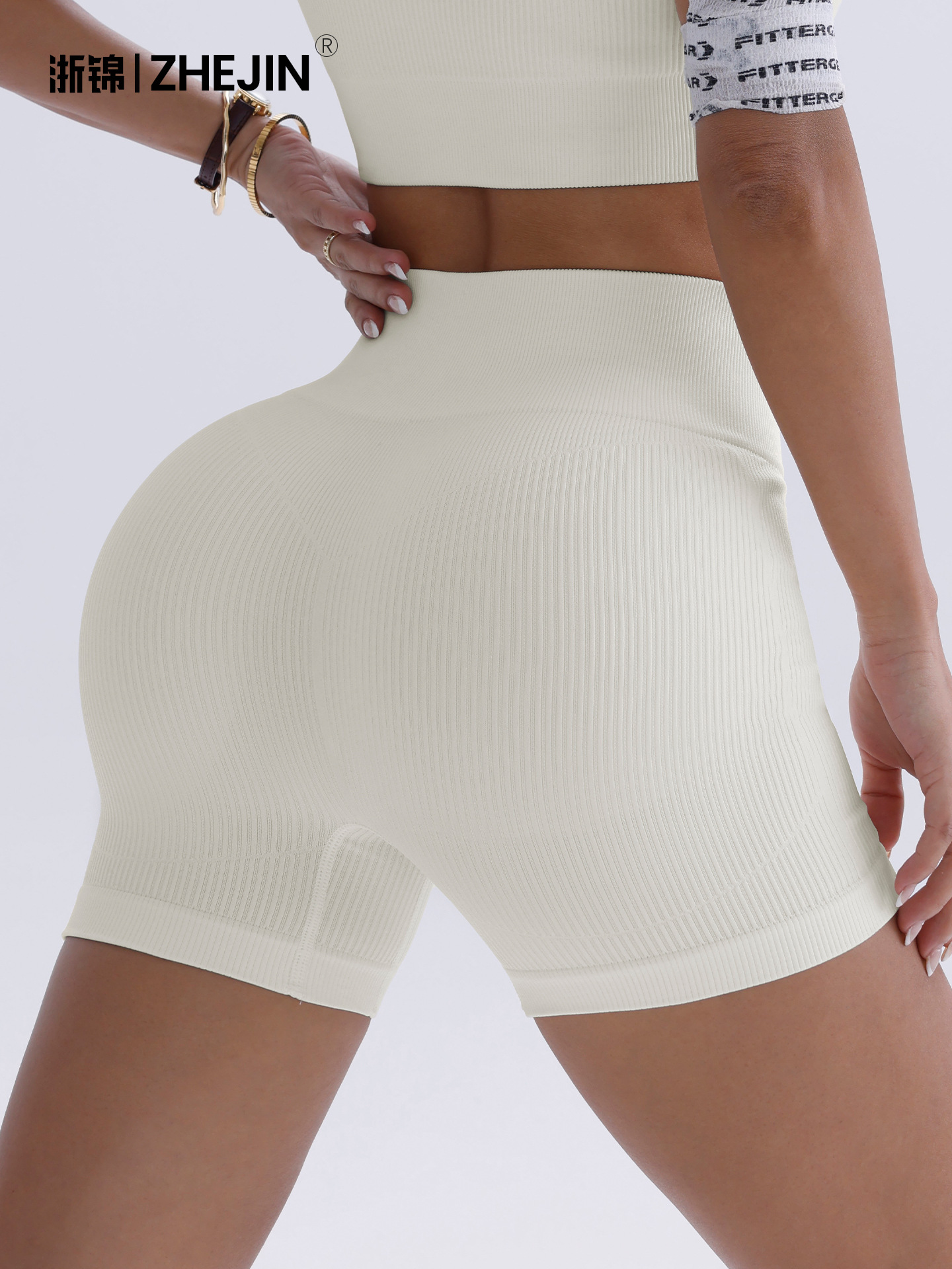 European and American Cross-Border Seamless Butt-Lifting High-Waisted Yoga Pants High-Elastic Quick-Dry Peach Butt Sports Shorts Ribbed Fitness Shorts