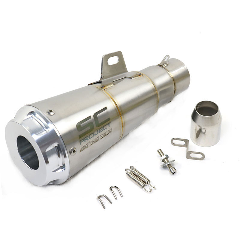 구덩이 표시가있는 실버 몸체