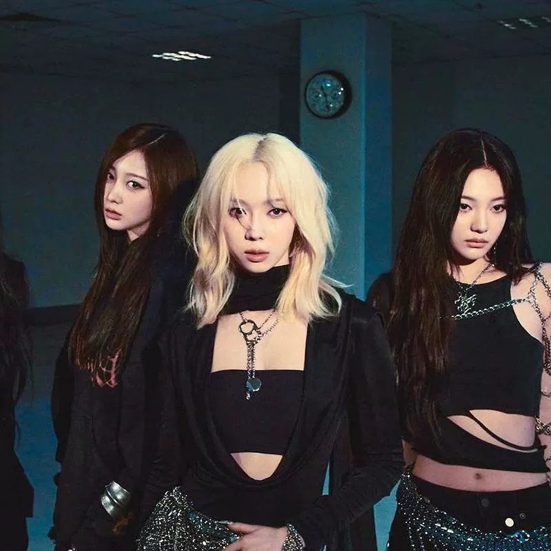 Американская горячая девушка с глубоким v-образным вырезом с длинным рукавом блузка футболка