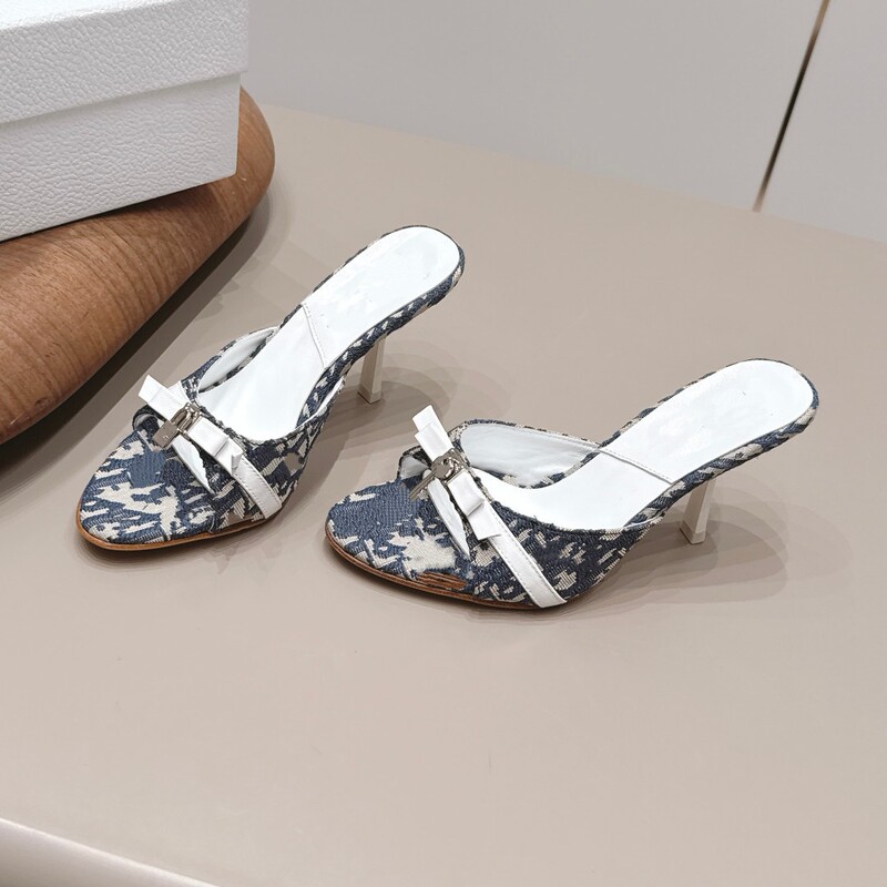 2026 New Hollow Design Vintage Style D Brand Single-Strap Sandals for Women, Summer Thin Heel Pointed Toe High Heels 2026 New Hollow Design Vintage Style D Brand Single-Strap Sandals for Women, Summer Thin Heel Pointed Toe High Heels