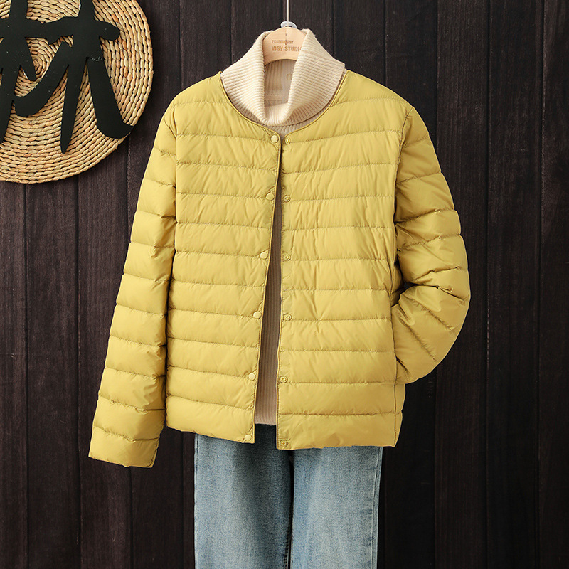 Winter Lightweight down Jacket for Women, Short Style, Round Neck, Suitable for Layering or Wearing Alone, Portable Collarless Outerwear
