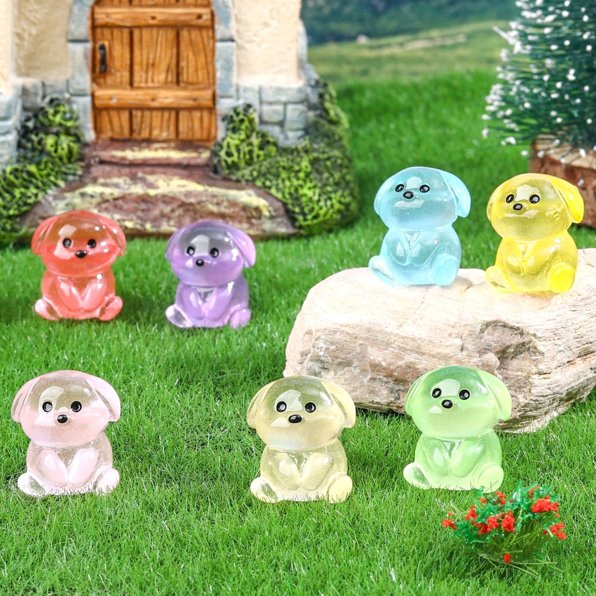 어둠 속에서 빛나는 귀여운 미니 강아지 믹스