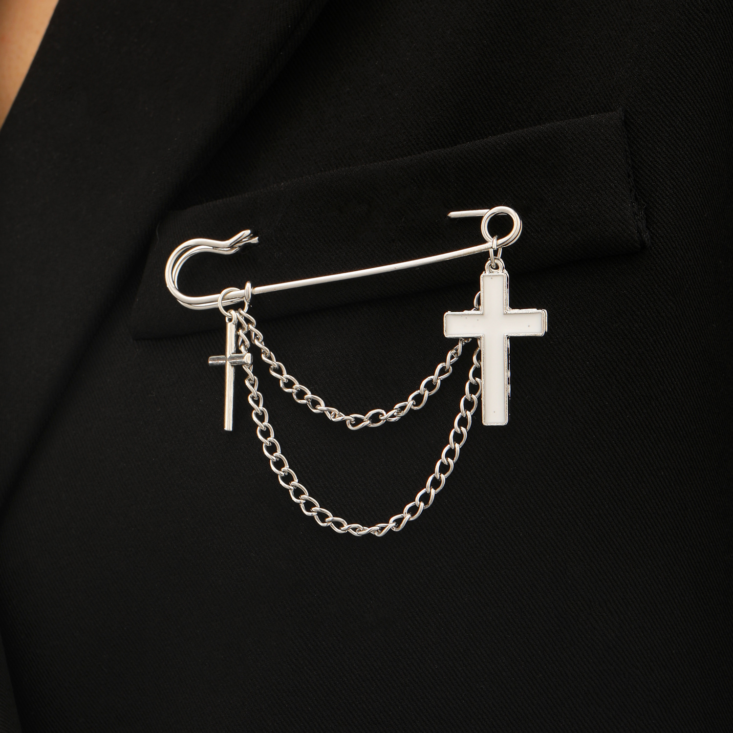 Joyería transfronteriza europea y americana: broche con borla en forma de corazón, estrella o estrella de cuatro puntas, para mujer._voghion.com