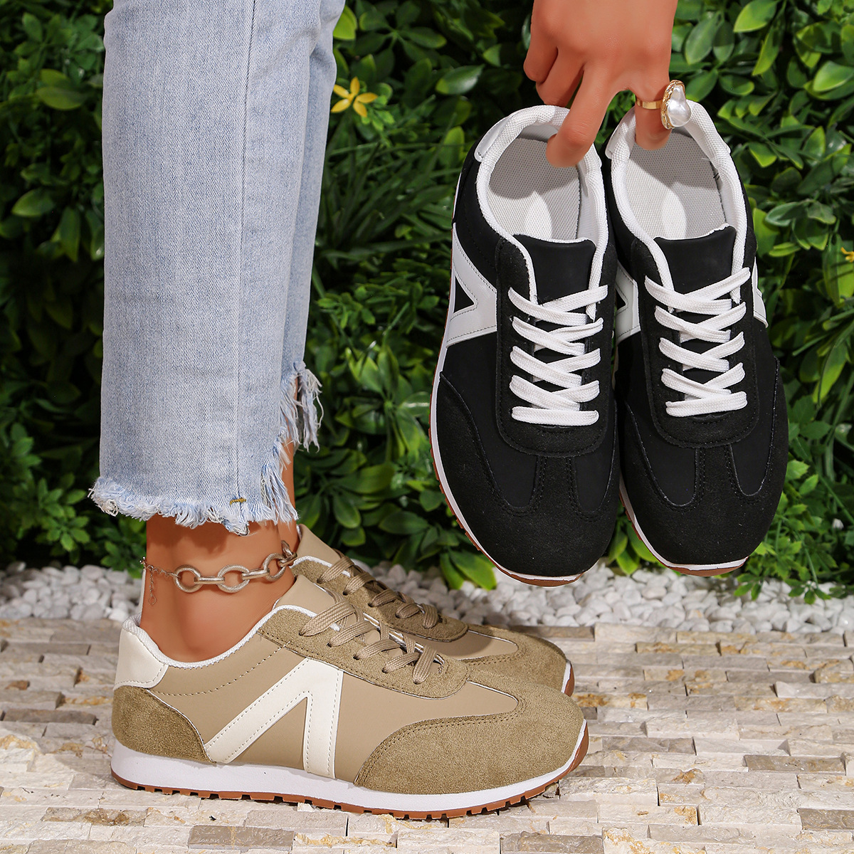 Zapatos blancos de mujer 2026 nuevos zapatos deportivos versátiles Agan zapatos de skate zapatos deportivos de gran tamaño europeos y estadounidenses zapatos casuales para trotar