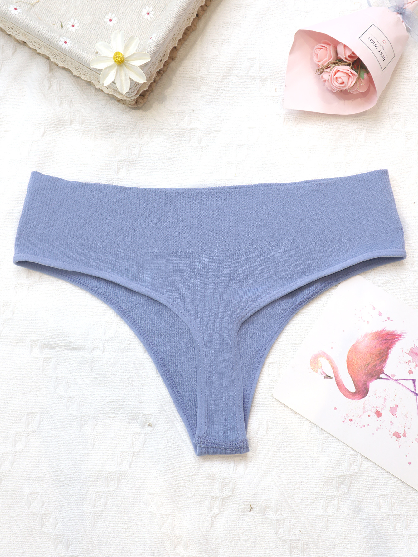 Nuevos pantalones en T de cintura baja para chicas sexy bragas de verano color sólido sin costuras bragas deportivas y de fitness comercio exterior transfronterizo