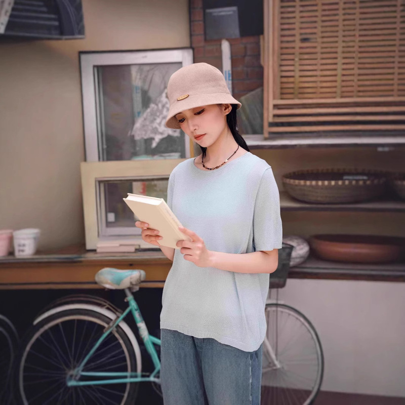 2026 Summer New Style Short-Sleeved T-Shirt for Women, Loose Casual Artistic Round-Neck Knitwear Top for Women 2026 Summer New Style Short-Sleeved T-Shirt for Women, Loose Casual Artistic Round-Neck Knitwear Top for Women