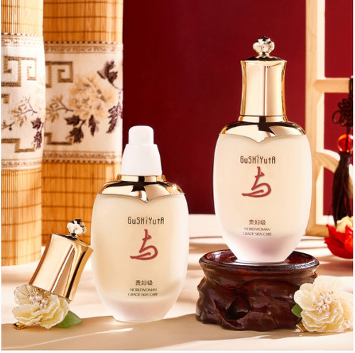 The Story and Her High-end Beauty Skin Lotion Refreshing and Non-sticky Hydrating Facial Essence Lotion