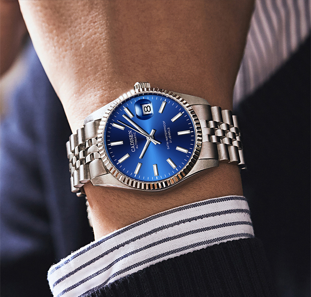 Watch Image 3