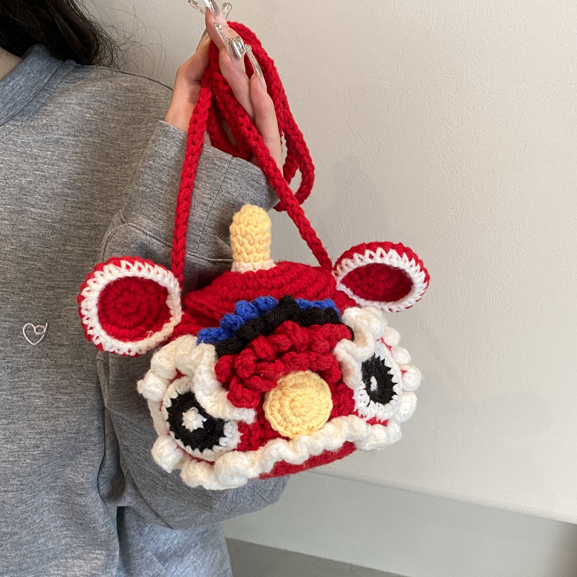 New Year's Greetings Red Crossbody Bag for Children 2026 New Cute Knitted Yarn Woven Bag Tiger Head Lion Dance Bag