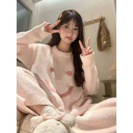 外出韩版甜美笑脸睡衣女秋冬季居家珊瑚绒加厚外穿家居服大码套装