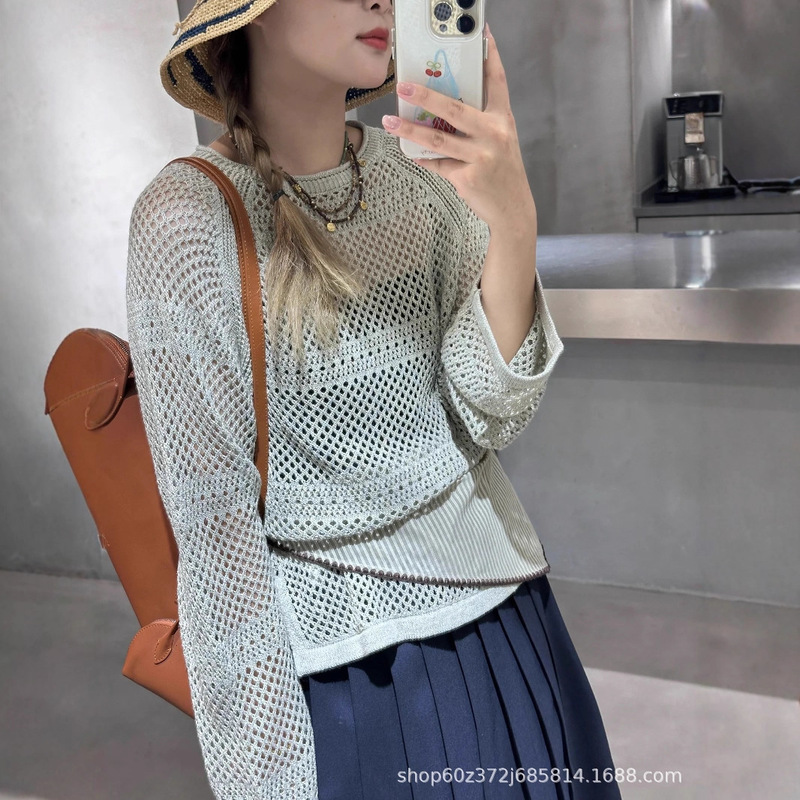 2025 Early Autumn New Niche Designer Versatile Loose Hollow Long-Sleeve Knit Pullover Top for Women