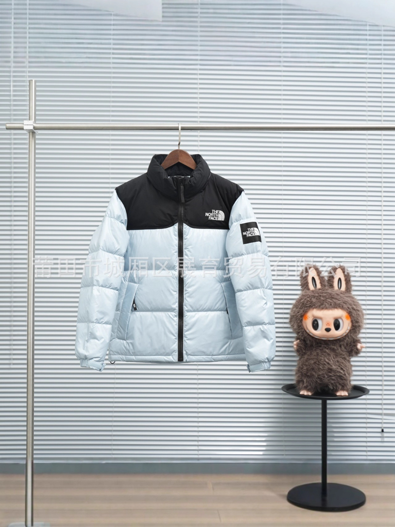 Beijiao2026 otoño y invierno nuevos productos Beijiao1996 cara brillante gran chaqueta de plumón a cuadros temperamento de pan cálido
