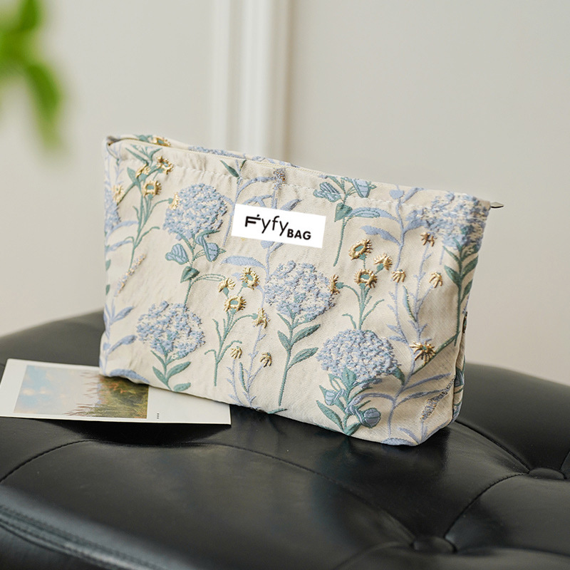 Bolsa de maquillaje nueva, estilo 2024, fresca y sencilla, bolsa interior portátil de gran capacidad, bolsa para guardar productos de cuidado de la piel, bolsa de aseo, estilo chino.