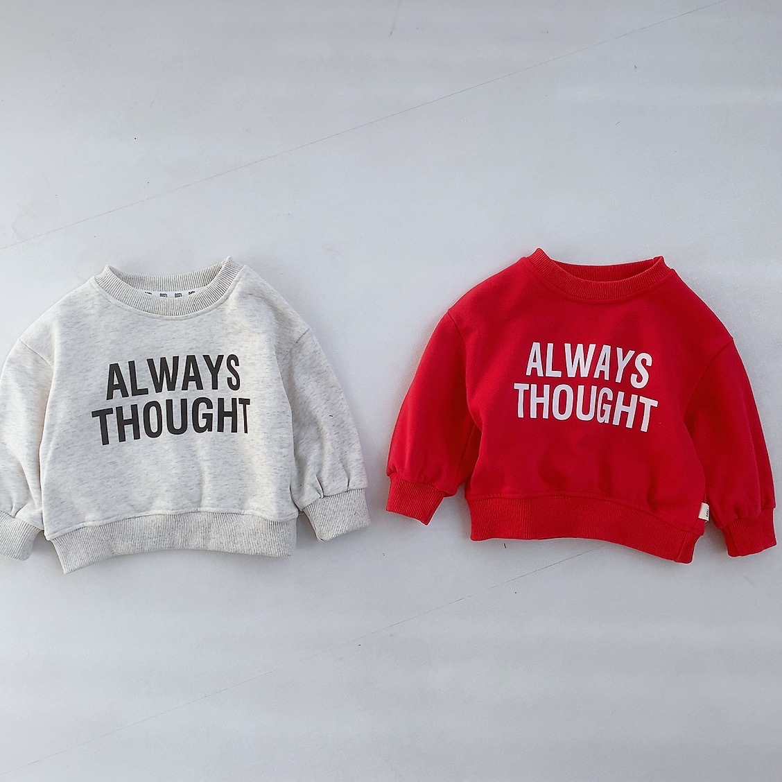 Suéter de las niñas primavera estilo coreano ropa para niños ropa de primavera bebé de manga larga carta Top Boy ropa de primavera bebé image 4